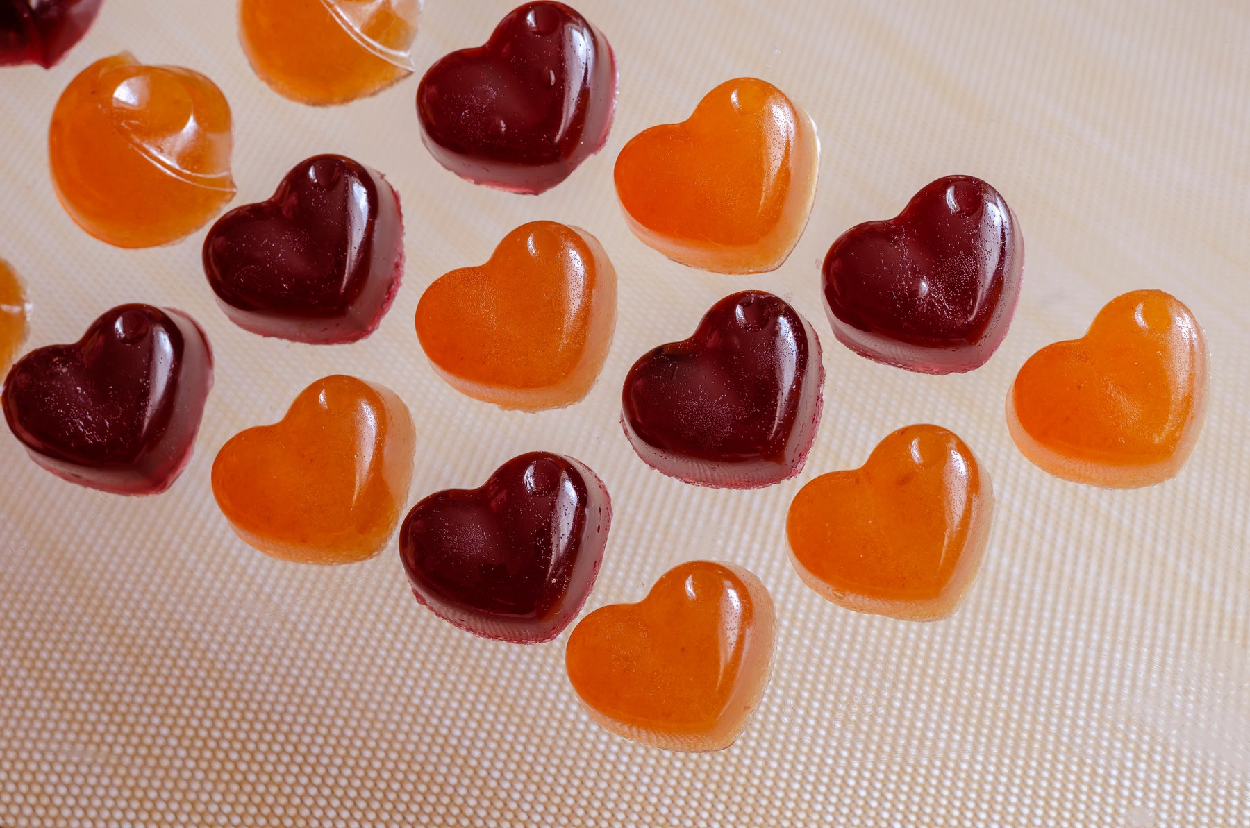 Loaded with ascorbic acid – a.k.a. vitamin C – our recipe provides all the benefits of this powerful antioxidant in tasty gelatin gummies your whole family will love.